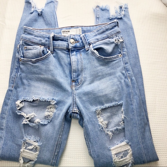 Bershka Mid Rise Ripped Jeans Size 02 - Picture 6 of 11